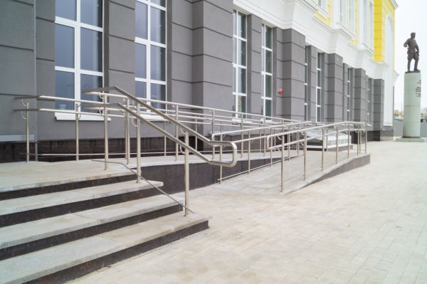 Ограждения и перегородки 4.4